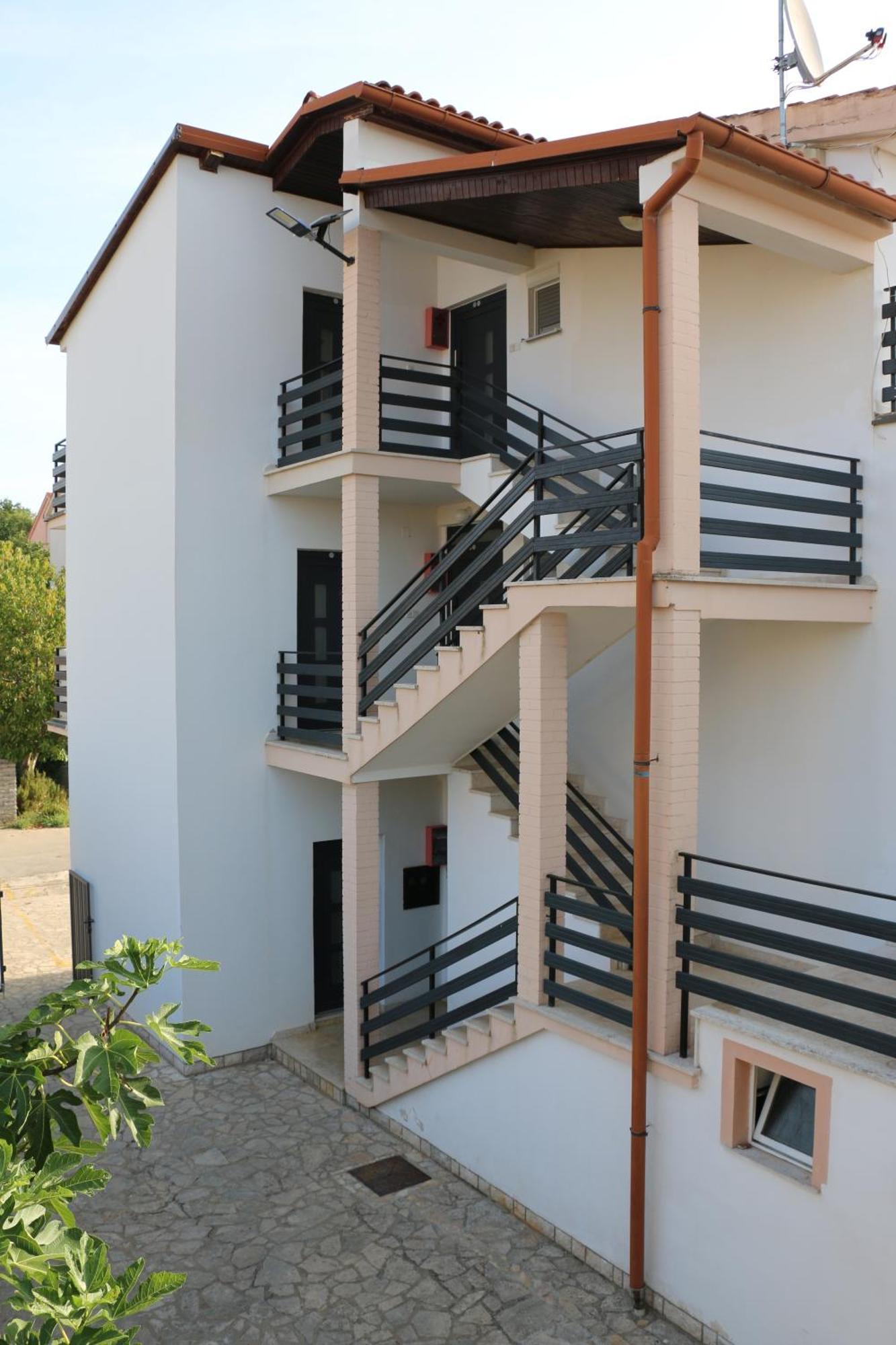 Apartmani Suhi Brod Medulin Dış mekan fotoğraf